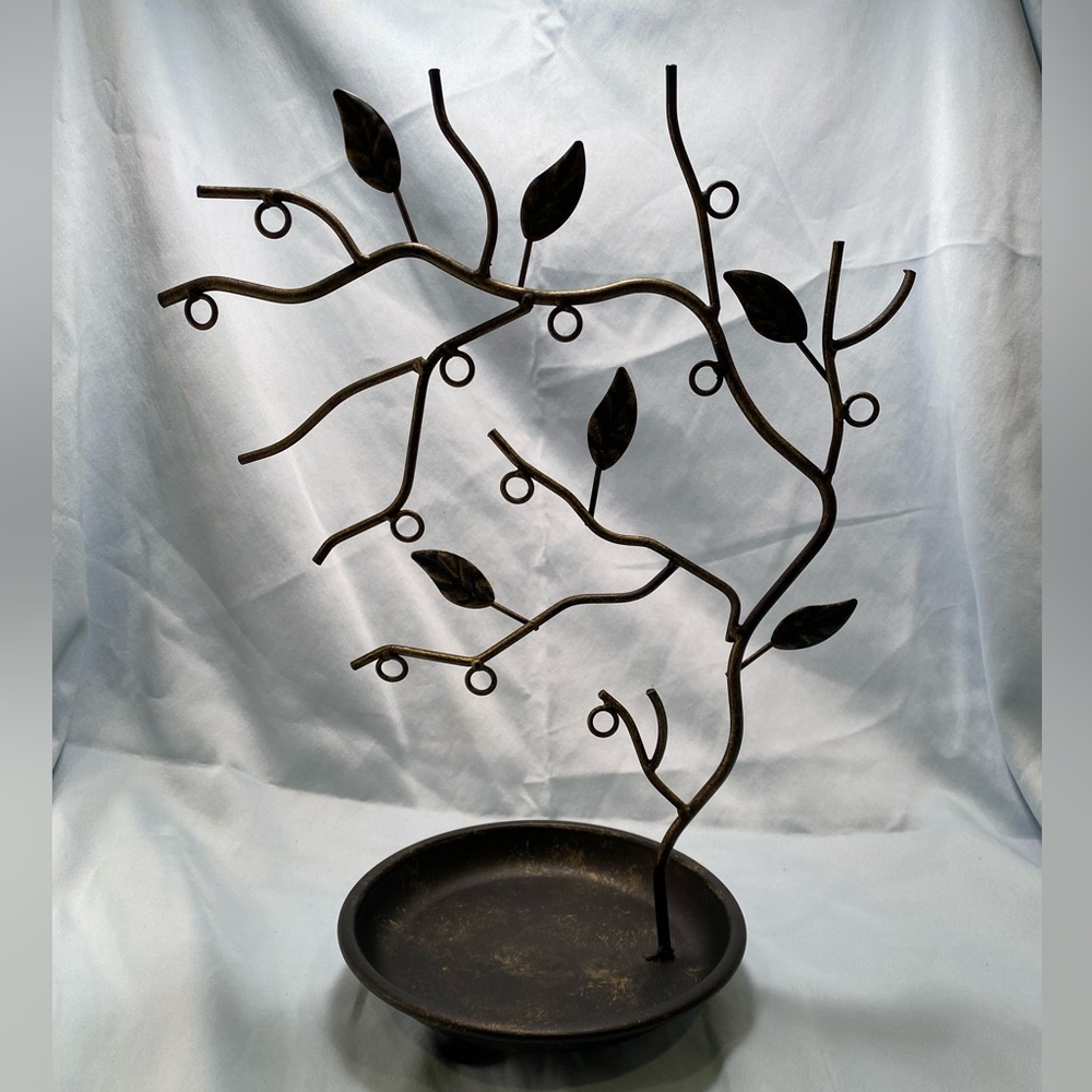 Jewelry tree